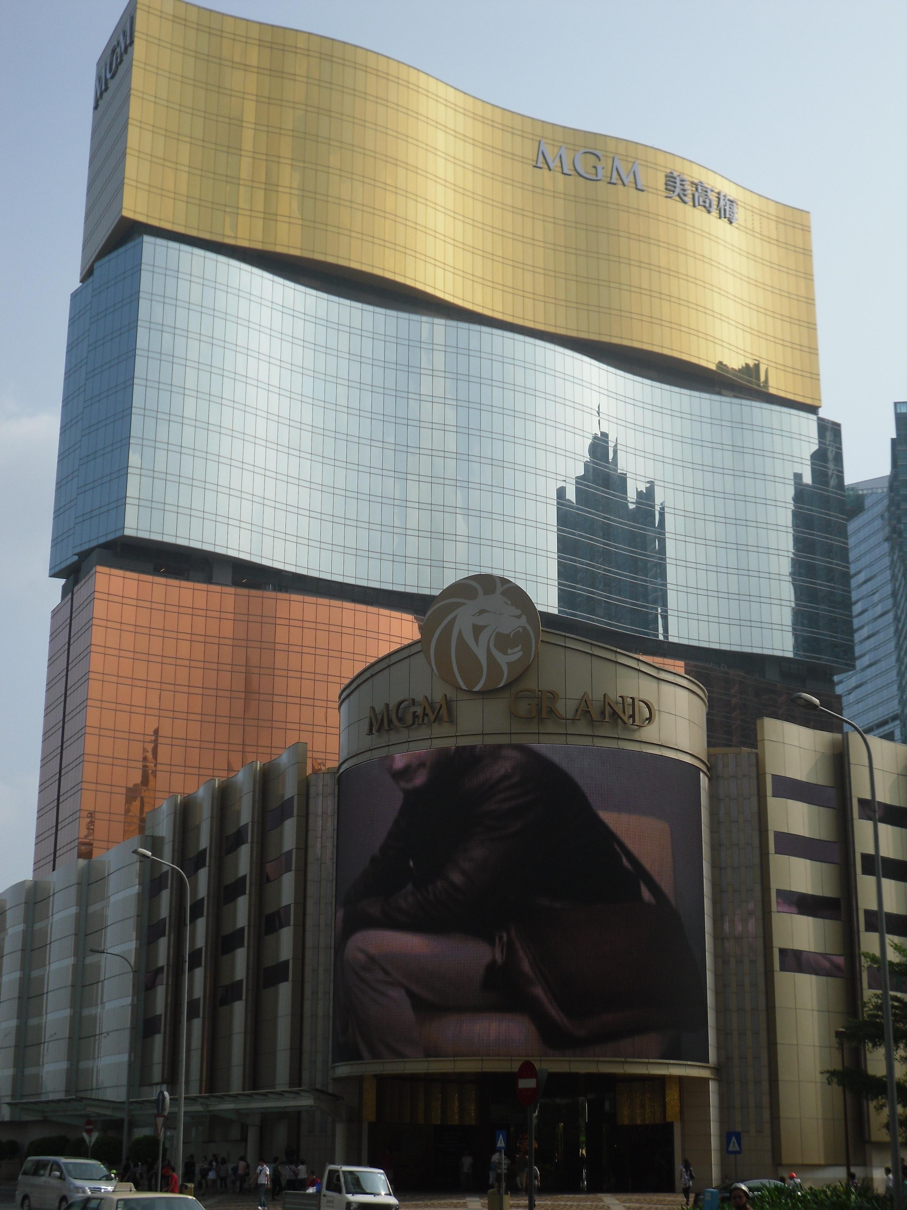 mgm buys empire city casino